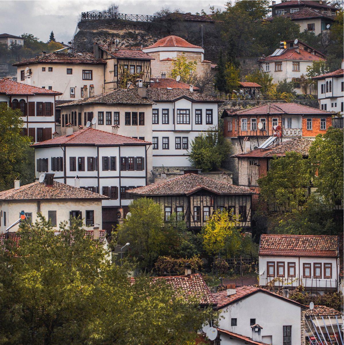 Amasra - Safranbolu - Gölcük - Yedigöller - Bolu Turu