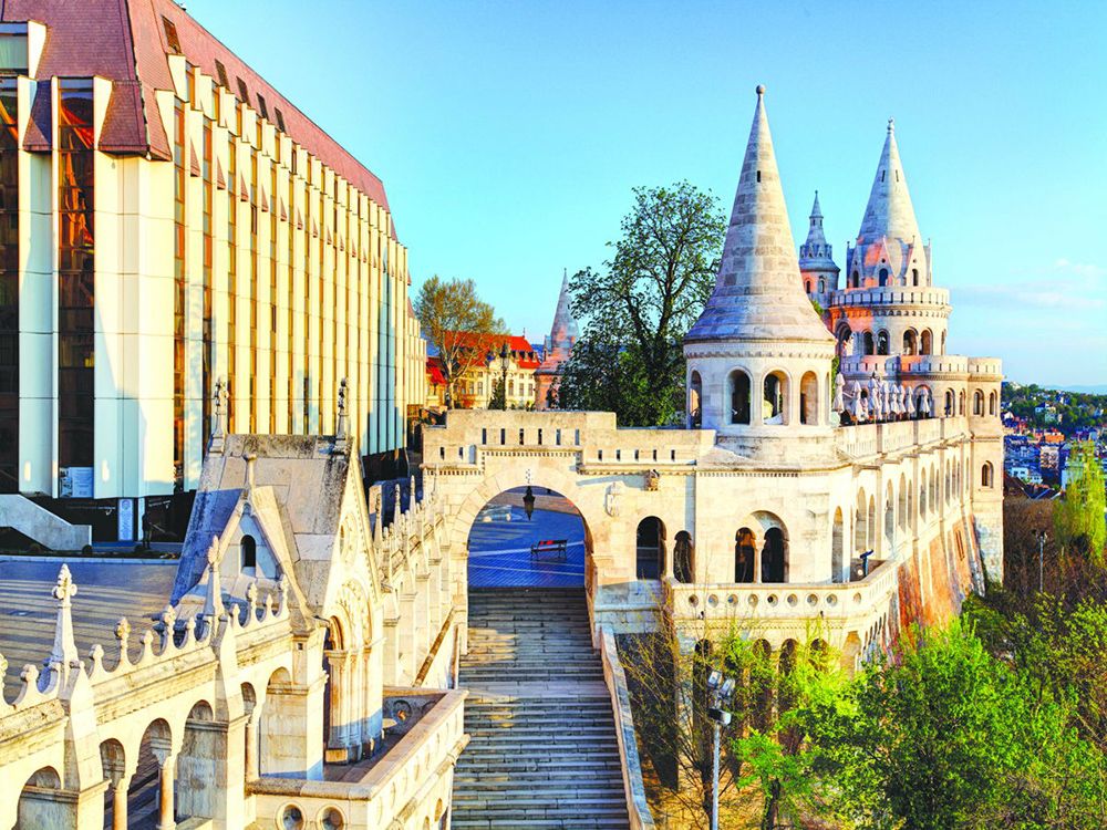 Antalya'dan Direkt Hareket Görkemli Üçlü Benelüx & Fransa & Almanya & Turu -  (Yılbaşı Özel)