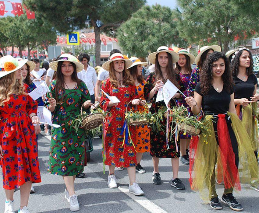 alacati ot festivali